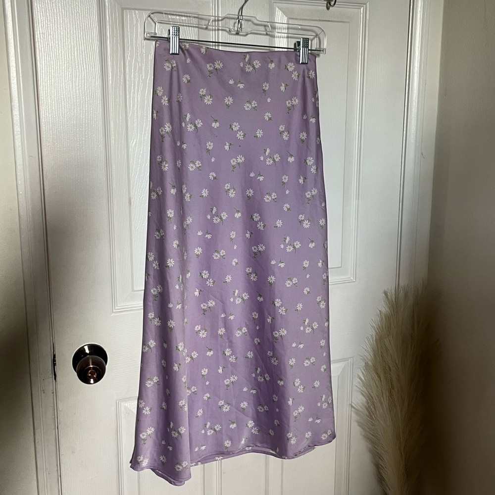 ✨Cute floral maxi skirt ✨